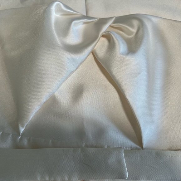 Lela Rose Bridal Ivory Mini Dress - Picture 6 of 7